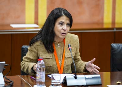  Toma la palabra Violeta Arag�n, secretaria general de FADECO (Promotores) 