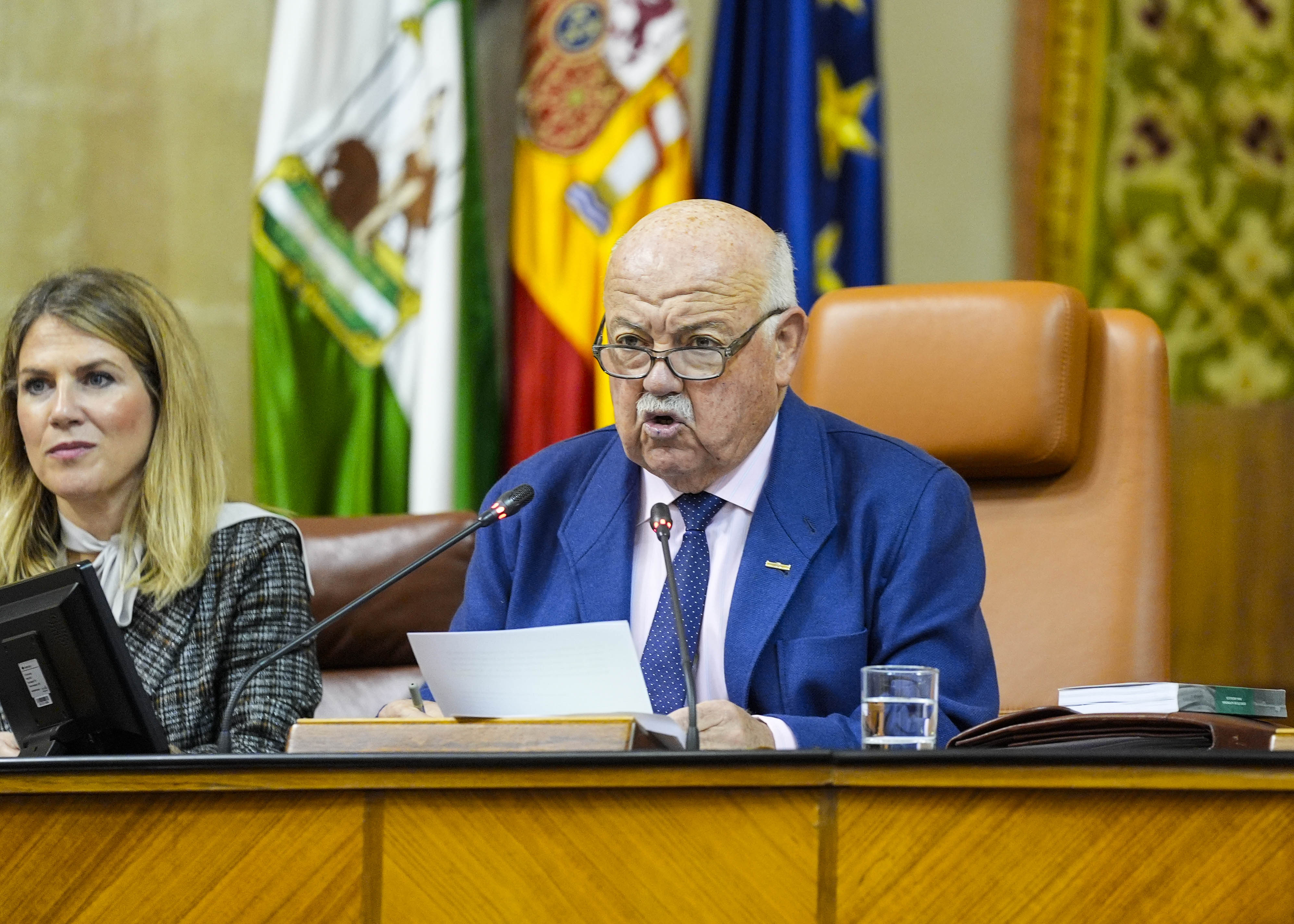 El presidente del Parlamento de Andaluc�a inicia la sesi�n con una Declaraci�n Institucional de apoyo a los andaluces afectados por los fen�menos meteorol�gicos de los �ltimos d�as  