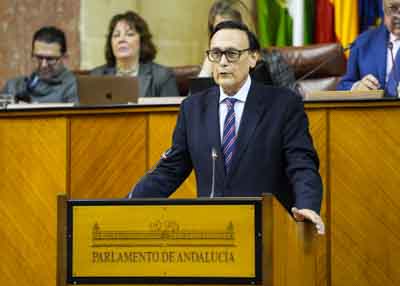   Cierra el debate final del Proyecto de Ley Universitaria para Andaluc�a el consejero de Universidad, Jos� Carlos G�mez Villamandos 