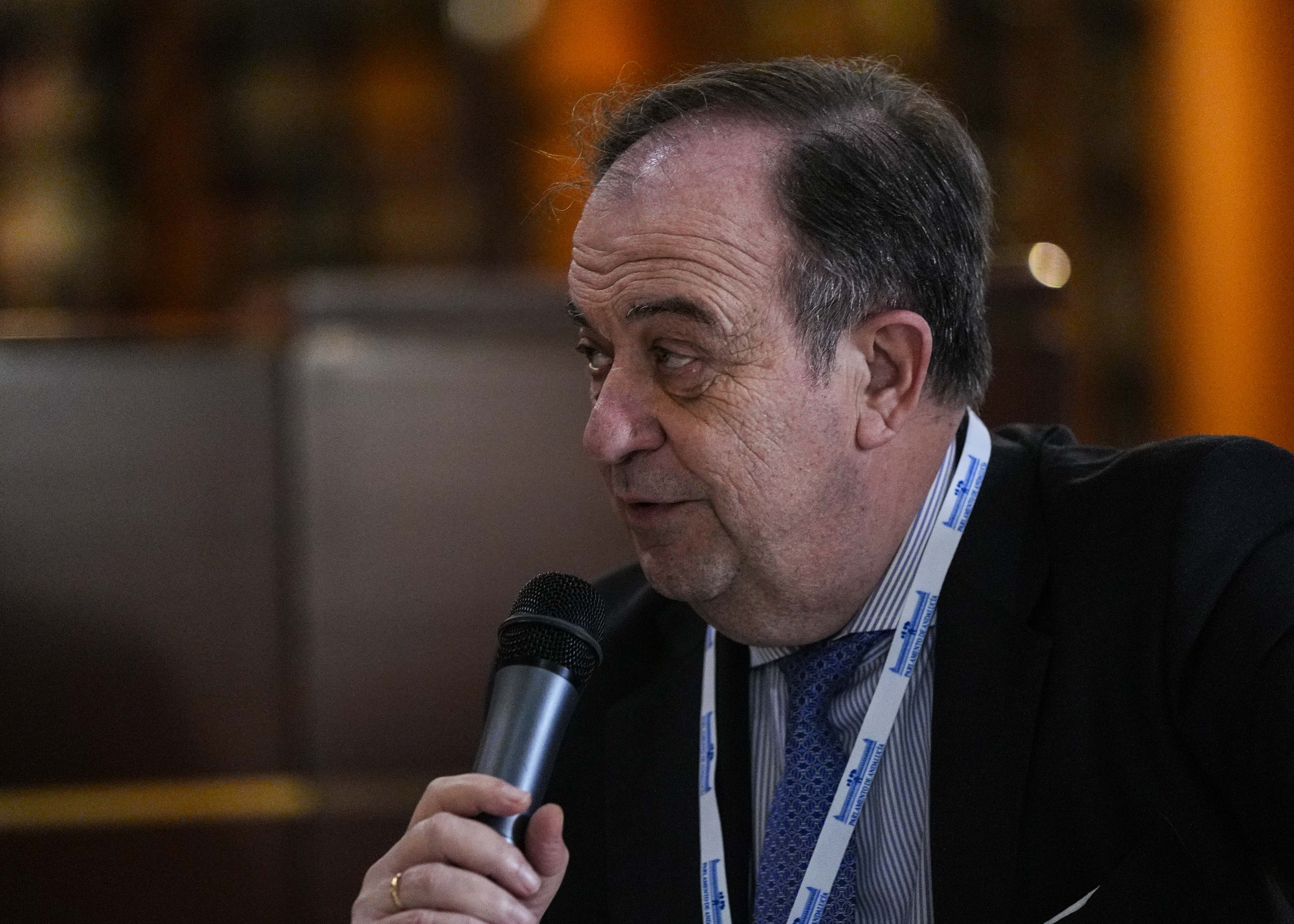  Miguel �ngel Colmenero, director general del Hospital Virgen Macarena
