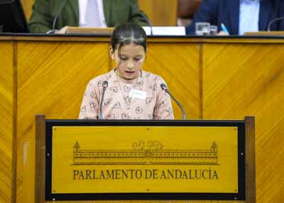 La portavoz de Granada toma la palabra  