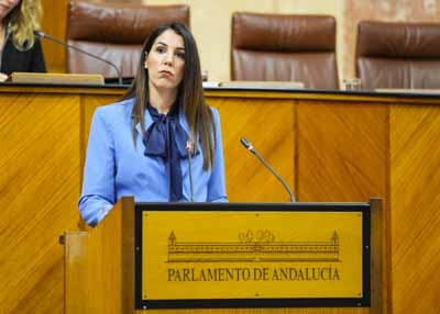 Interviene Purificaci�n Garc�a, diputada del Grupo Vox para posicionar a su grupo parlamentario 