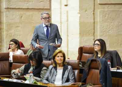 Por el Grupo Popular, Francisco Javier Vacas formula una pregunta relativa a valoraci�n financiera de Andaluc�a 