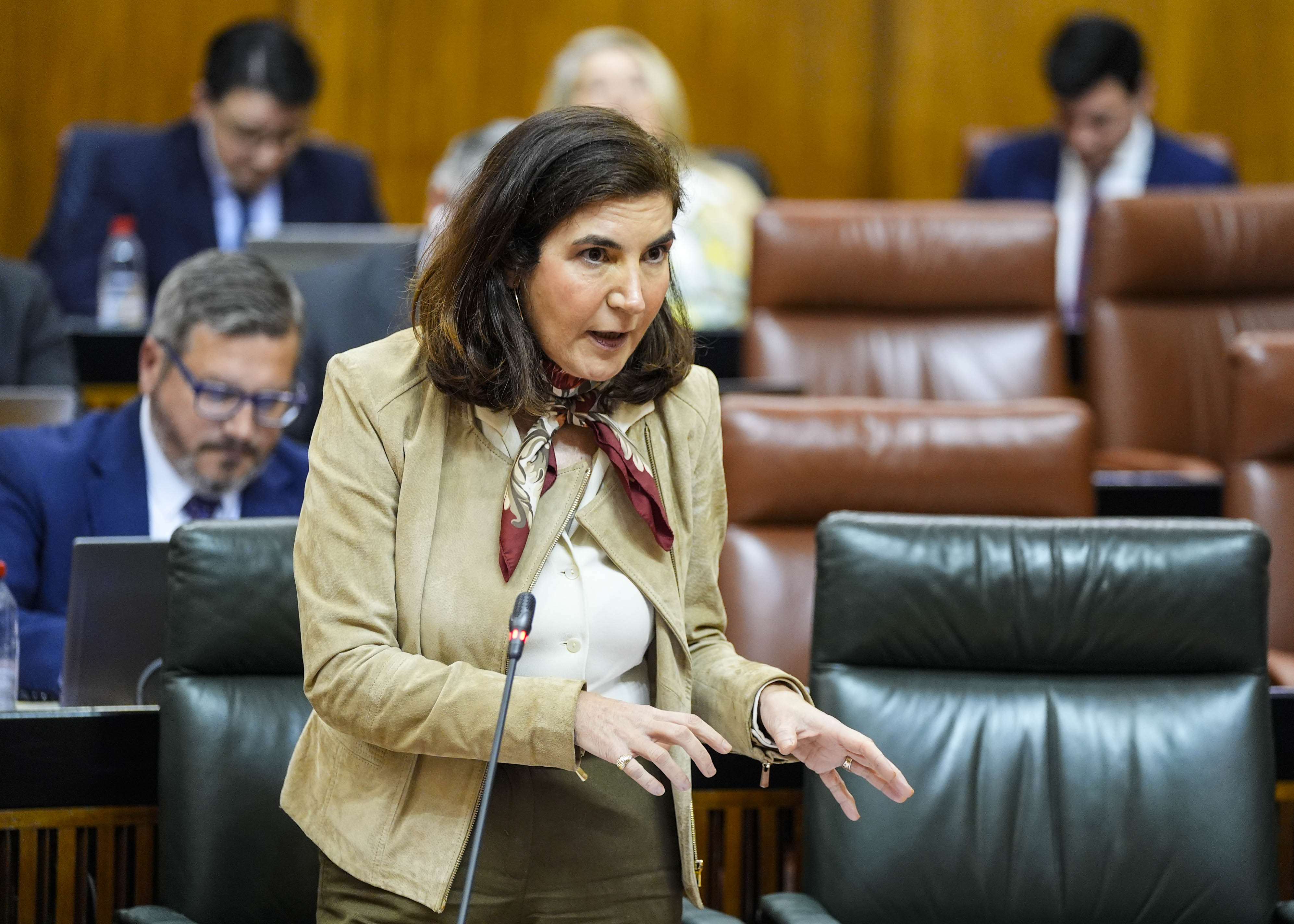 Responde Roc�o Blanco, consejera de Empleo, Empresa y Trabajo Aut�nomo 