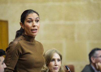  Mar�a Auxiliadora Izquierdo, del G.P. Popular, pregunta sobre el Campus de Excelencia Internacional de Andaluc�a 