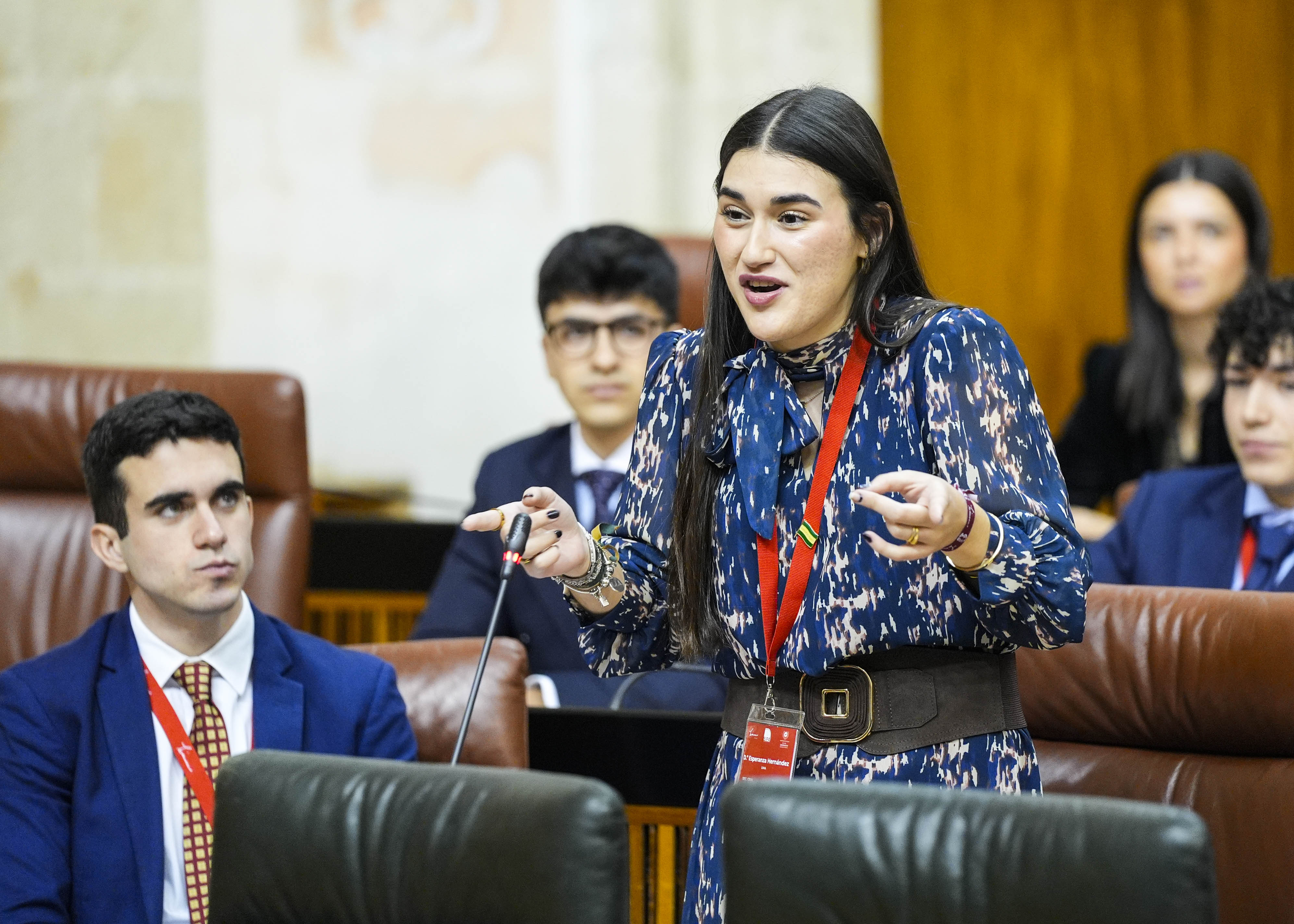  Respuesta a la intervenci�n de la presidenta de la Junta 