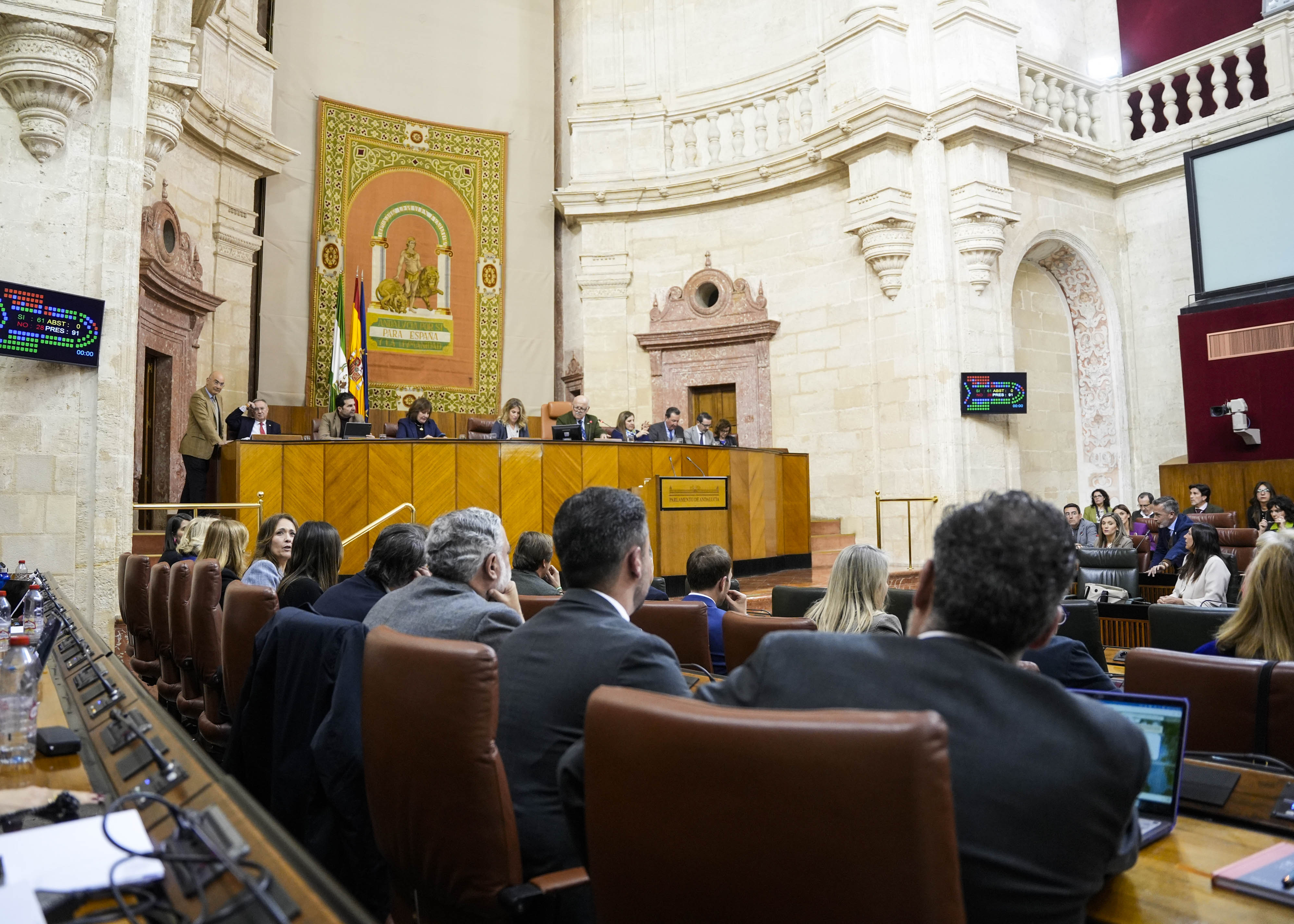 El Pleno del Parlamento de Andaluc�a vota una alteraci�n del orden del d�a al inicio de la sesi�n 