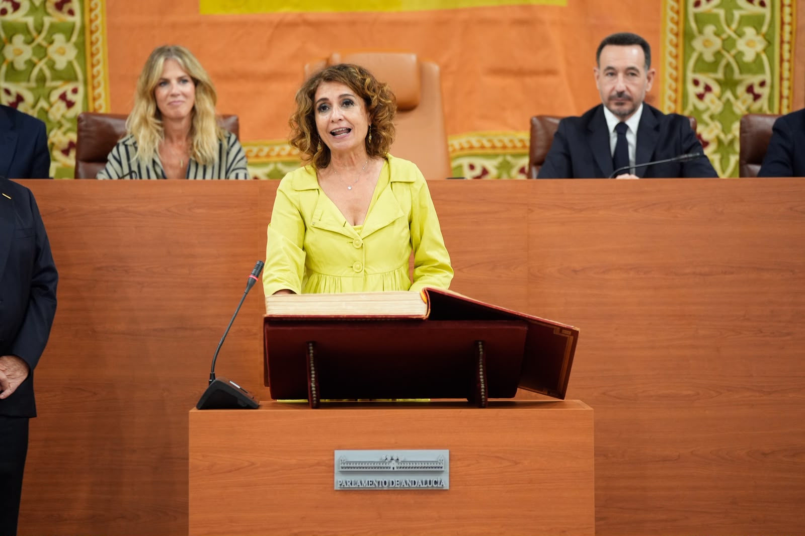  Mar�a Jes�s Montero, del Partido Socialista, en el acto de la promesa del cargo