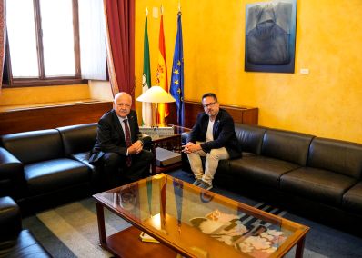  Reuni�n entre Aguirre y Jos� Ignacio Garc�a en la ronda de encuentros para proponer candidato a la investidura
