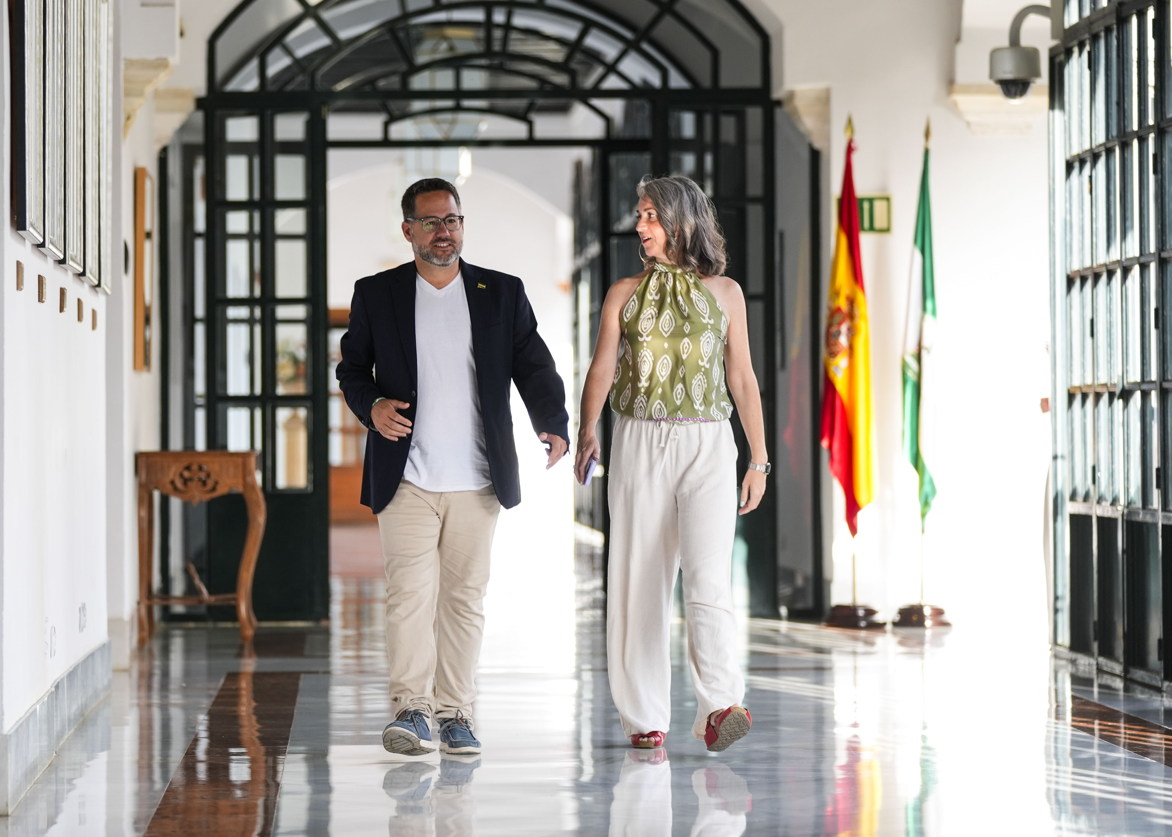 Jos� Ignacio Garc�a se dirige a la reuni�n con el presidente del Parlamento en la ronda de contactos previa a la investidura
