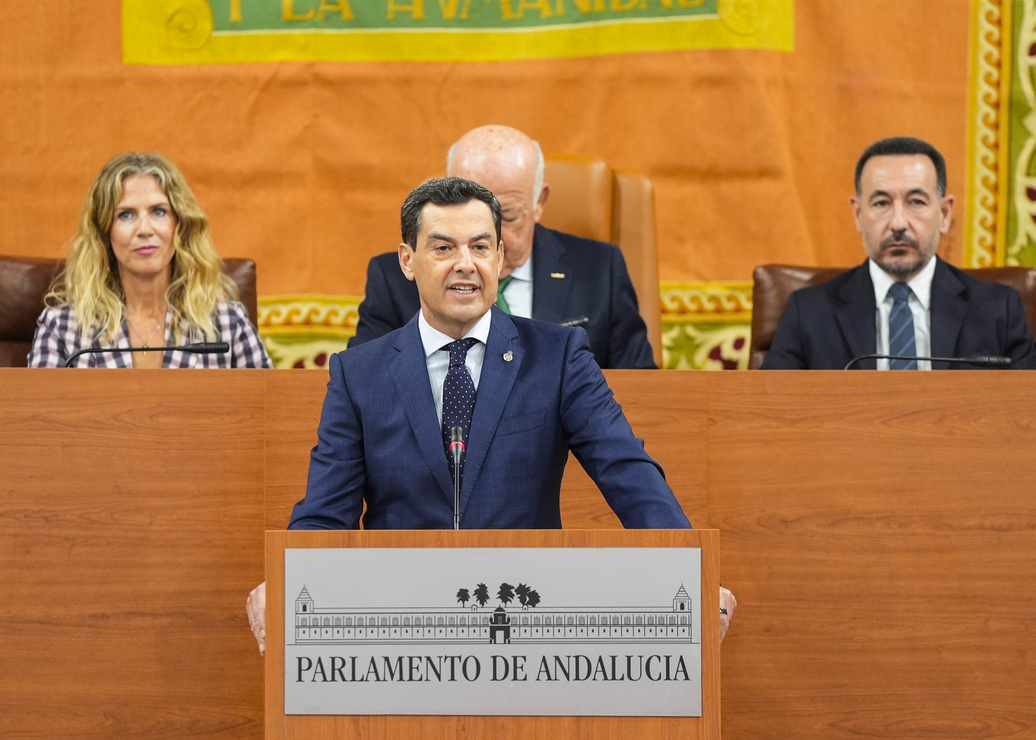  Juan Manuel Moreno se dirige al Pleno en su discurso como candidato a la investidura