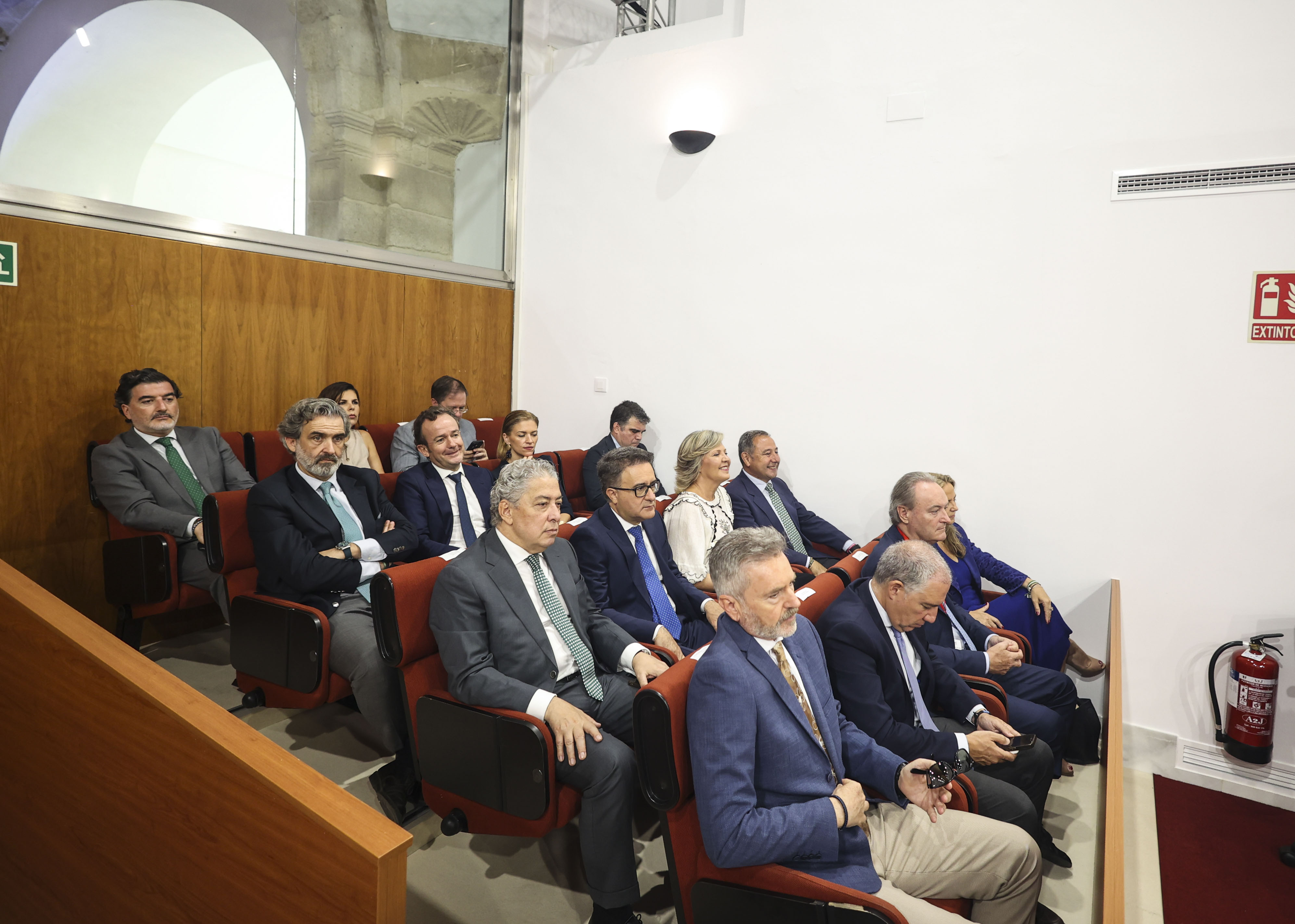   La tribuna de invitados durante la primera sesi�n del debate de investidura