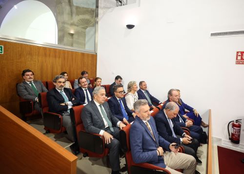   La tribuna de invitados durante la primera sesi�n del debate de investidura