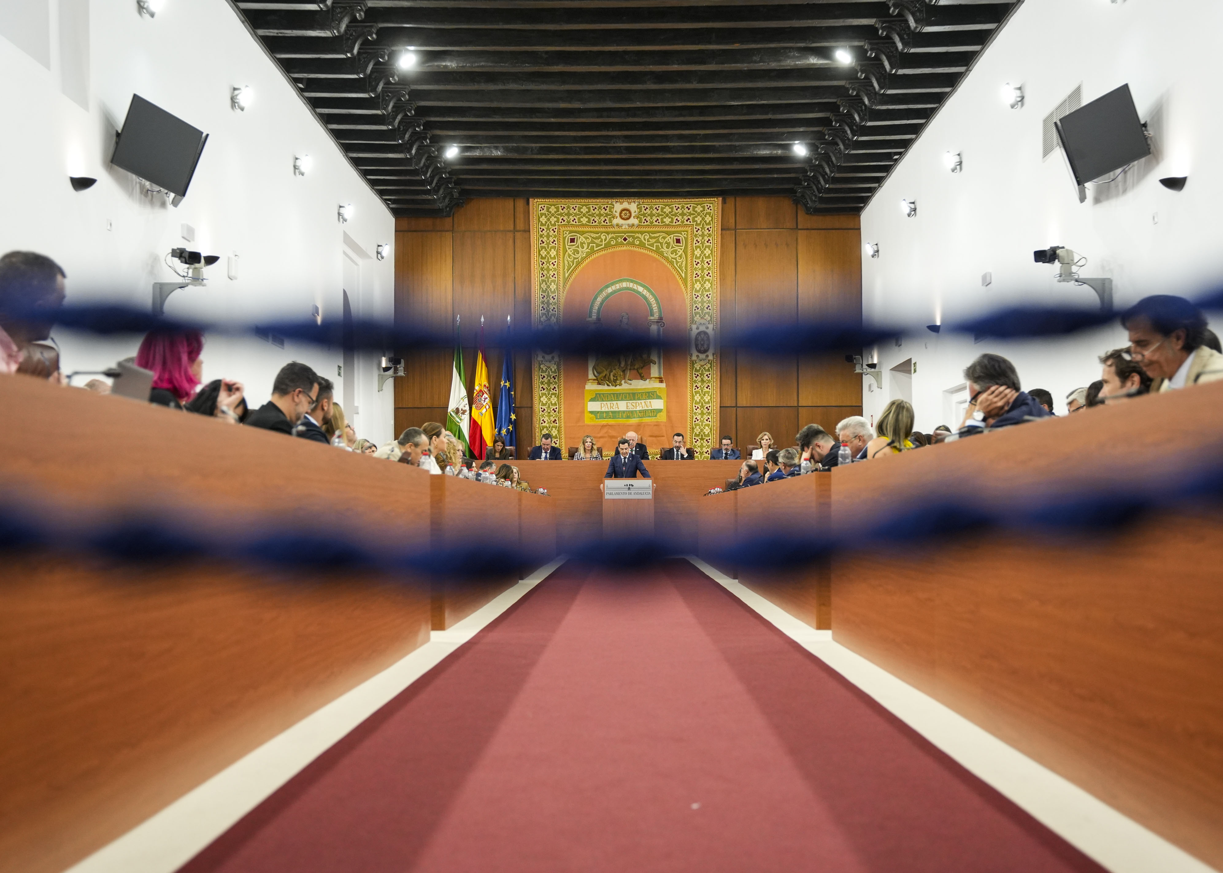 Un momento de la primera sesi�n del debate de investidura
