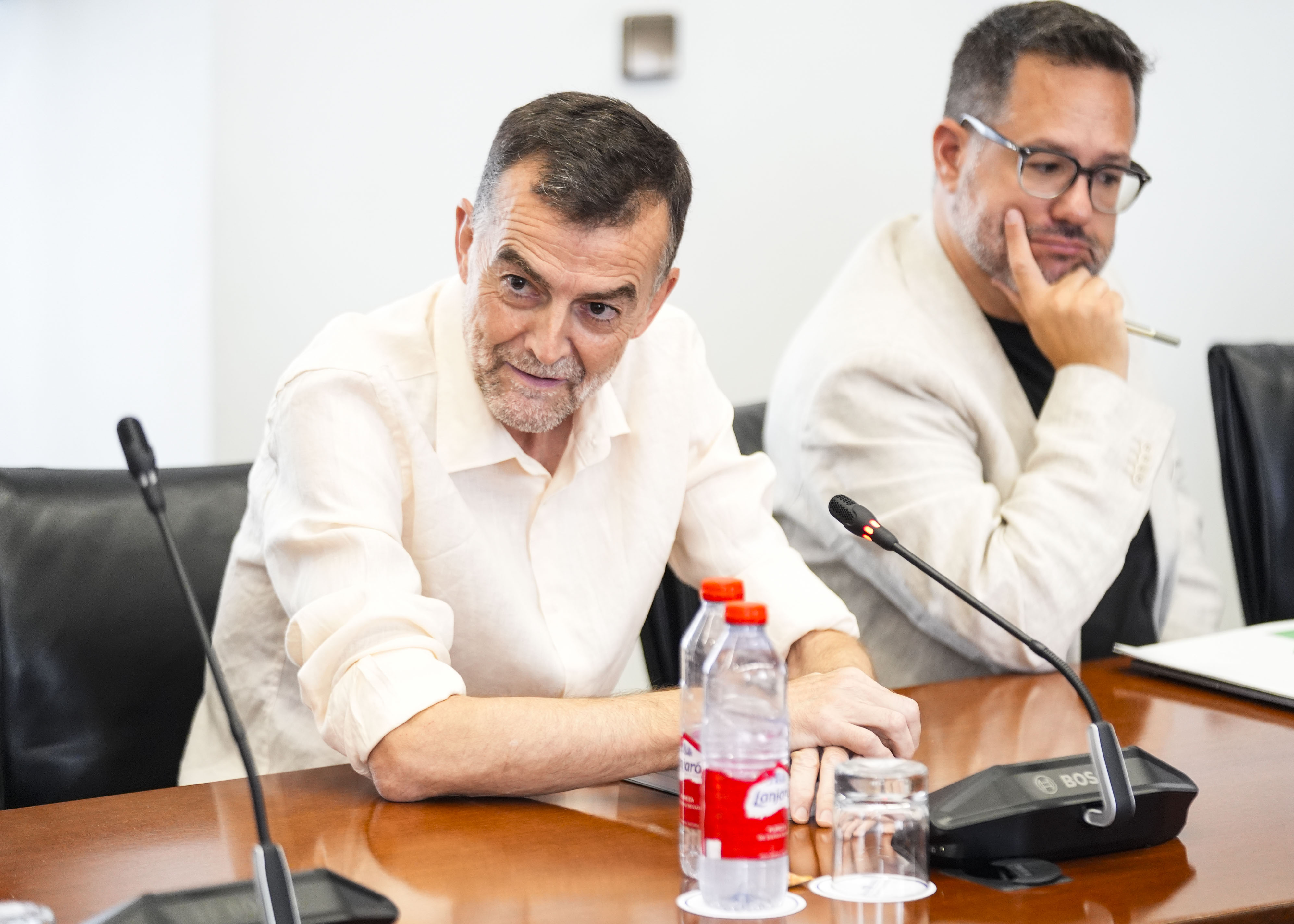  Antonio Ma�llo durante las comparecencias de candidatos a senadores