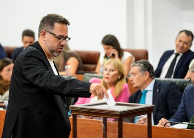  Jos� Ignacio Garc�a vota la designaci�n de senadores por la Comunidad Aut�noma