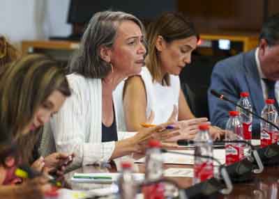 Intervenci�n de Miren Bego�e Iza, del Grupo Parlamentario Adelante Andaluc�a 
