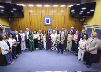 Foto de familia de la Comisi�n de Empleo, Empresa y Trabajo Aut�nomo 