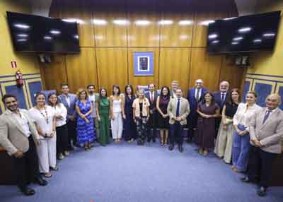 Foto de familia de la Comisi�n de Inteligencia Artificial, Desarrollo Digital y Administraci�n P�blica