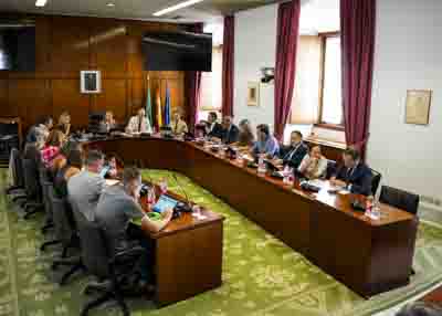  Un momento durante la reuni�n de la Junta de Portavoces
