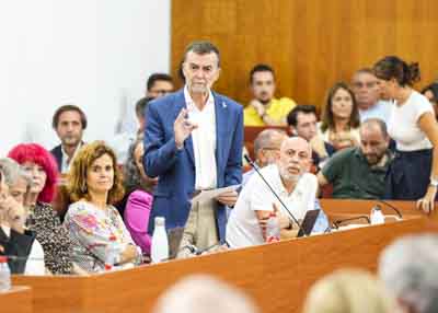  Antonio Ma�llo pregunta al presidente de la Junta de Andaluc�a
