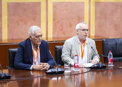Juan Jos� S�nchez y Jos� Carlos M�rquez de SATSE en el debate en Comisi�n de la ILP sobre calidad sanitaria