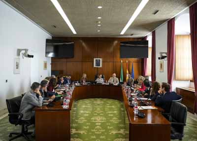 La Junta de Portavoces en un momento de la sesi�n de hoy 