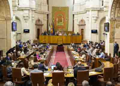 El Pleno del Parlamento de Andaluc�a durante la sesi�n de hoy 