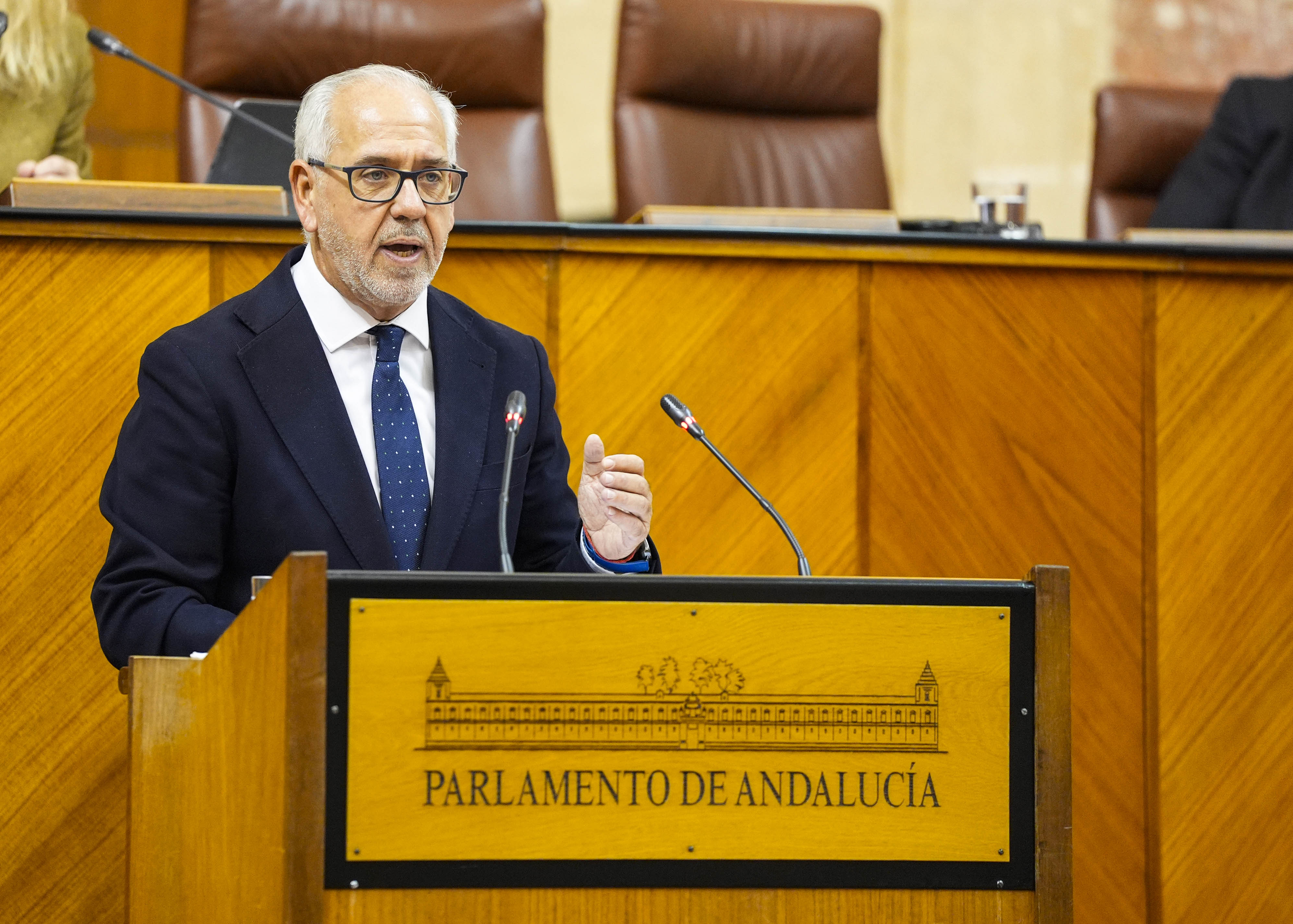   El diputado Jes�s Manuel Estrella interviene en la PNL del Grupo Popular sobre los incumplimientos del Gobierno de Espa�a con Andaluc�a