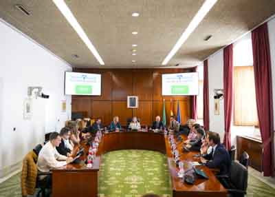 La Junta de Portavoces se re�ne de forma extraordinaria 