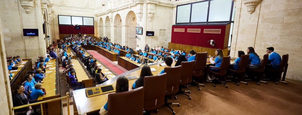 La Mesa del XV Pleno Infantil de Andalucía ha sido conformada por niños y niñas de distintos CLIA de Andalucía