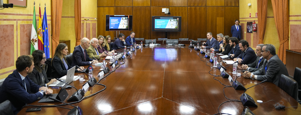 Encuentro sobre transformación digital del Parlamento de Andalucía