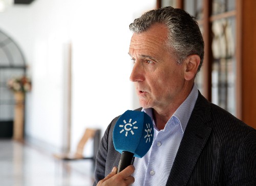 El diputado Paulino Plata tras su elecci�n como presidente de la Comisi�n de Administraci�n Local y Relaciones Institucionales 