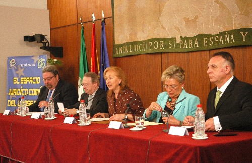 Coves durante su intervención en el acto de clausura del Congreso