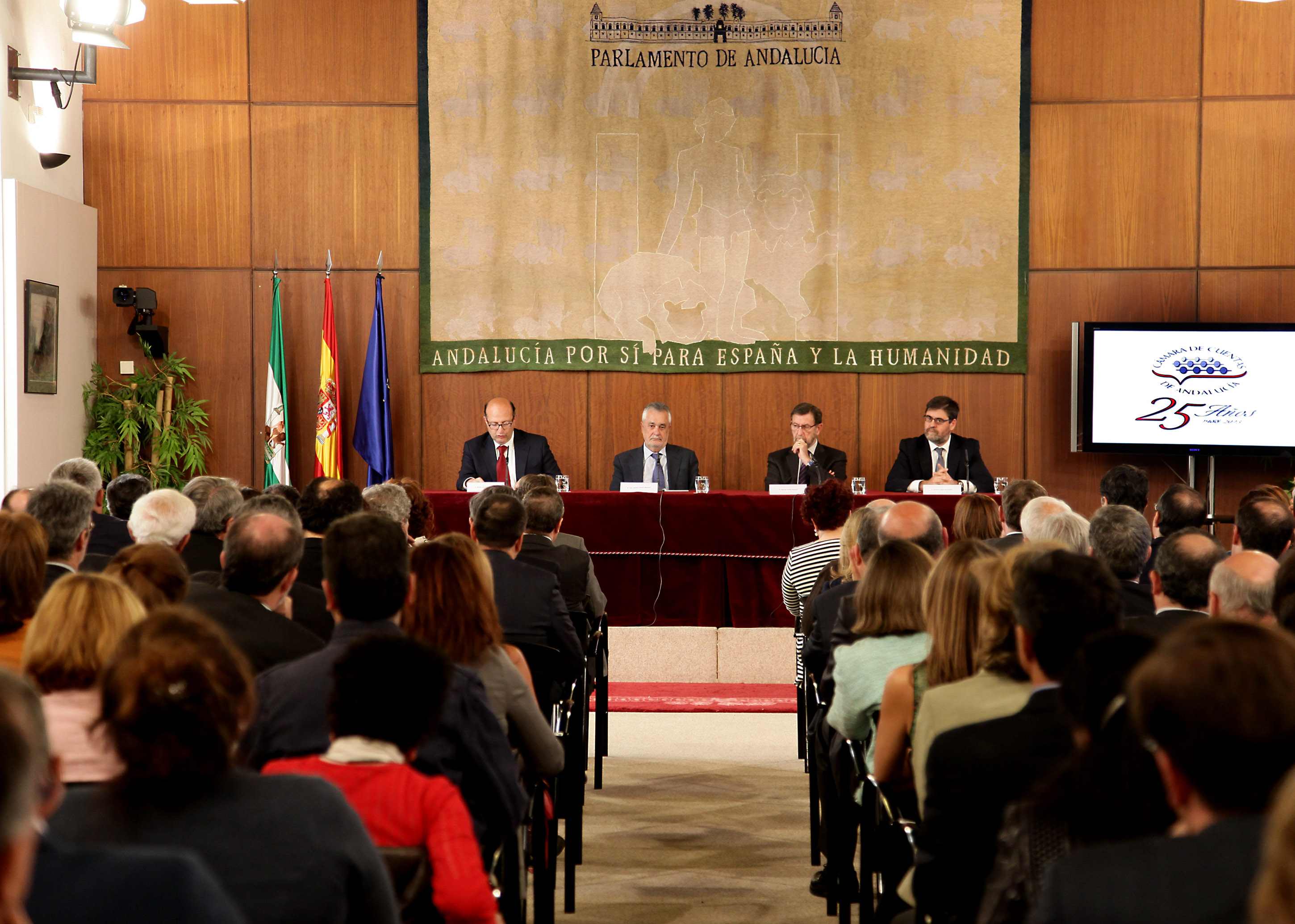 El Parlamento ha acogido hoy el acto de celebraci�n del XXV aniversario de la C�mara de Cuentas de Andaluc�a