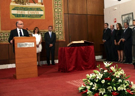 El ministro de Hacienda y Administraciones P�blicas, Crist�bal Montoro, interviene en el acto de toma de posesi�n