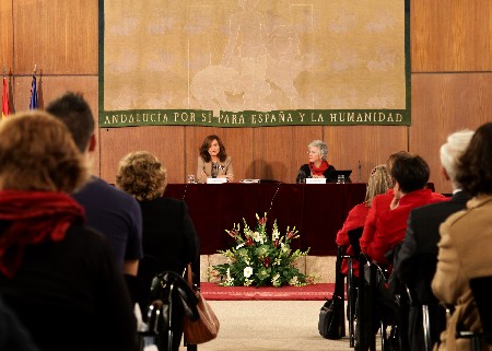 Carmen Calvo y Oliva Acosta presentan el documental 'Las Constituyentes. 27 pioneras en la historia poltica de Espaa'