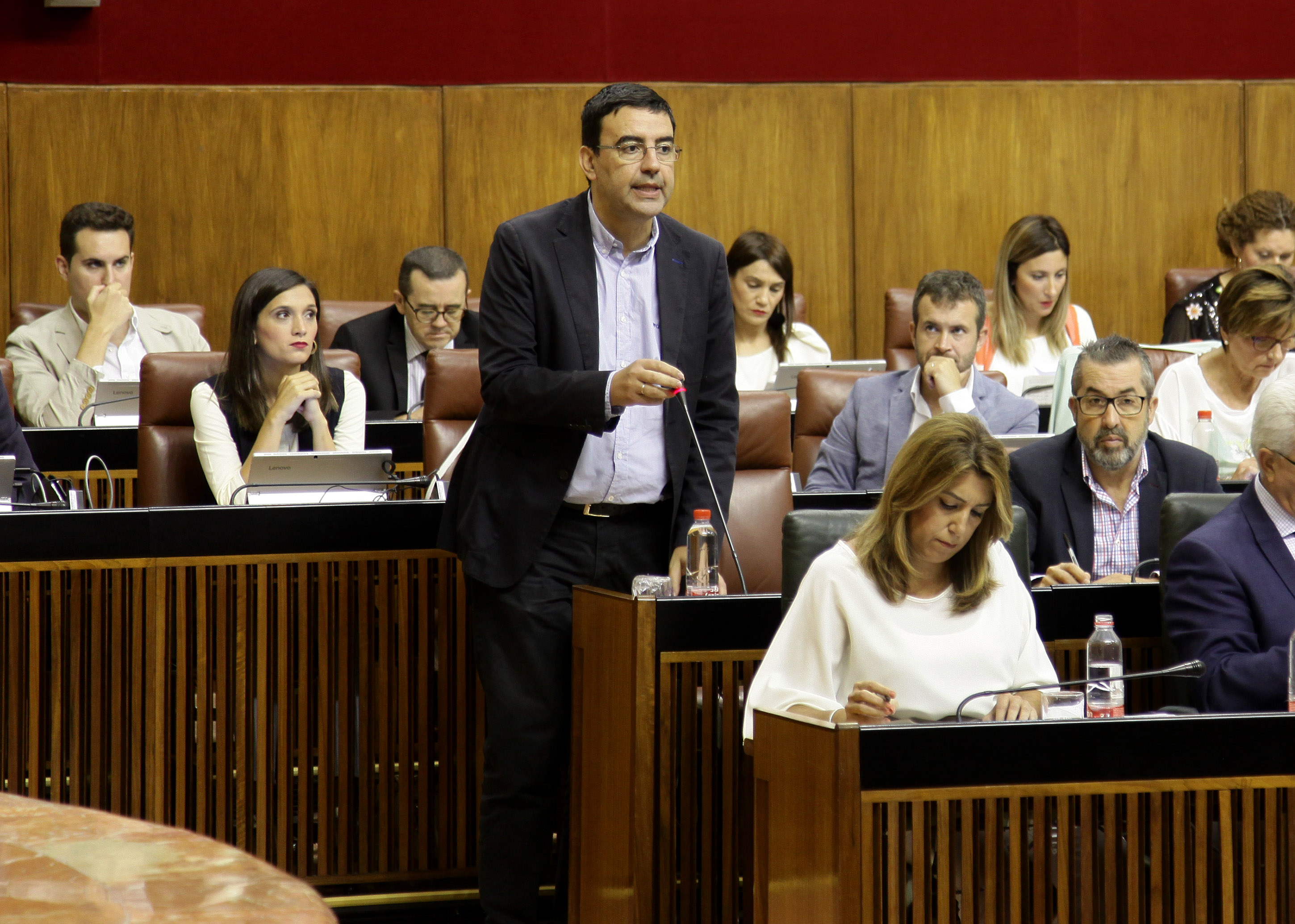 El portavoz del Grupo Socialista, Mario Jimnez, interviene en la sesin de control al gobierno