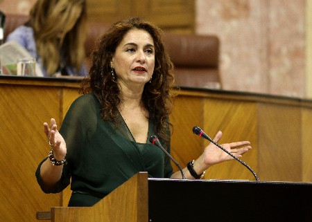 Mara Jess Montero, consejera de Hacienda y Administracin Pblica, responde a la interpelacin del Grupo Ciudadanos