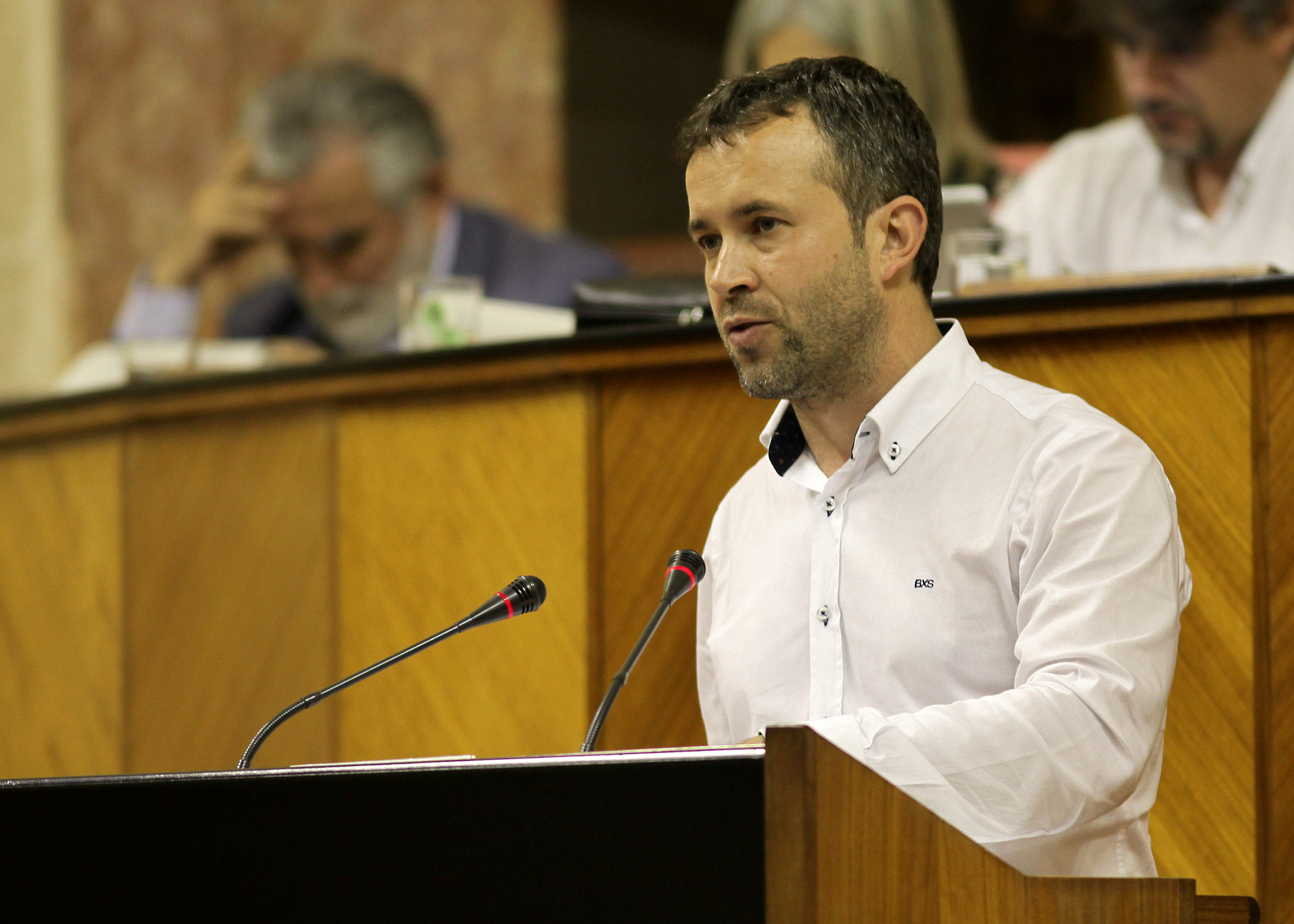 Julio Milln, del Grupo Socialista, presenta la proposicin de ley de caminos pblicos rurales