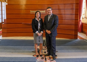  Marta Bosquet y Francisco Serrano, en el Saln de Protocolo