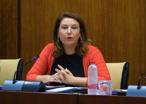 Carmen Crespo, consejera de Agricultura, Ganadera, Pesca y Desarrollo Sostenible, interviene en comisin 