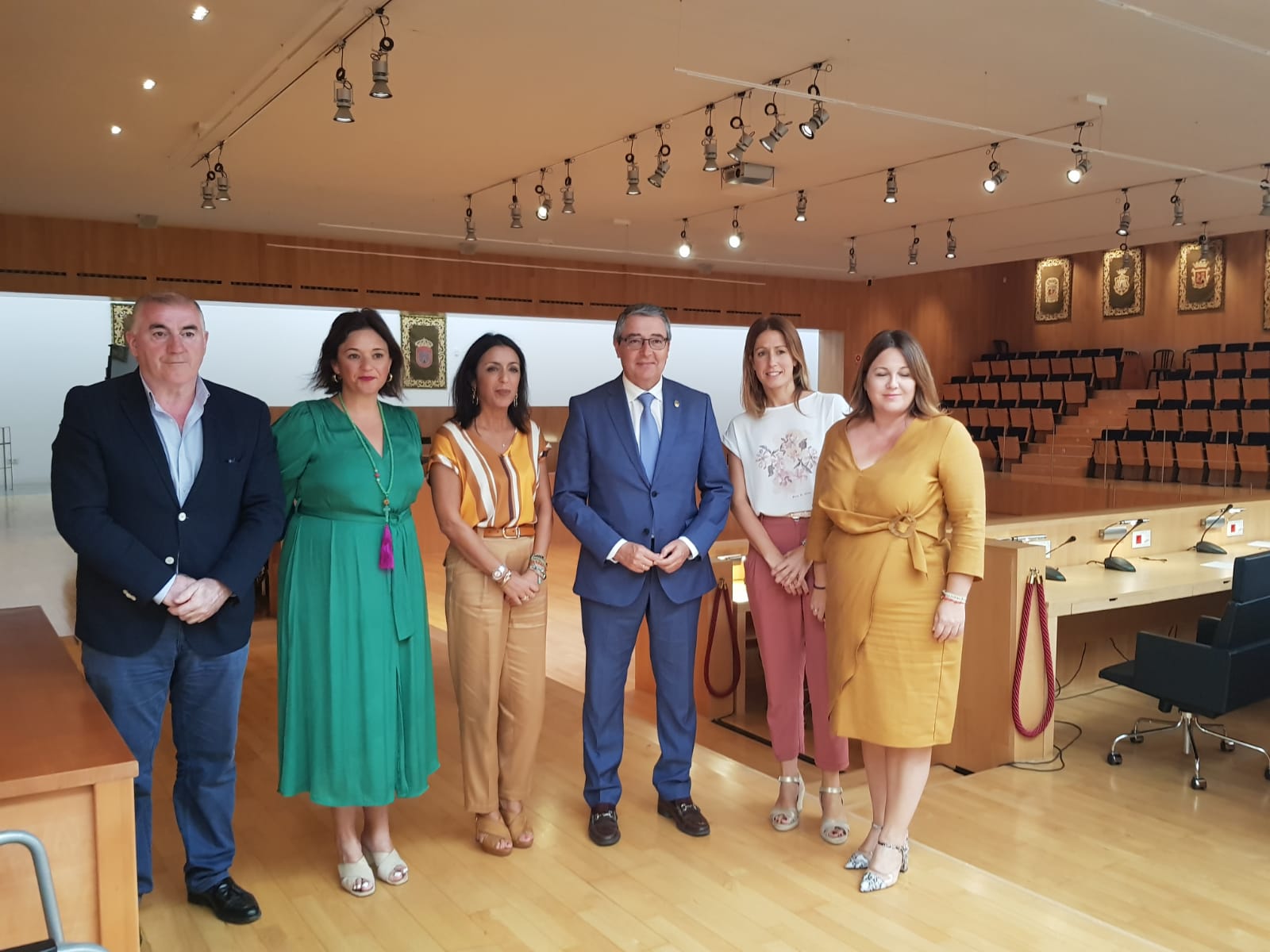  La presidenta del Parlamento, recibida en la Diputacin de Mlaga