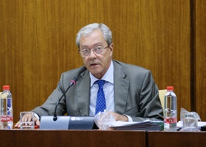  El consejero de Economa, Conocimiento, Empresas y Universidad, Rogelio Velasco, comparece en comisin