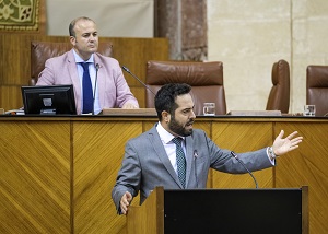  Francisco Carrillo, del Grupo Ciudadanos, interviene en el Pleno