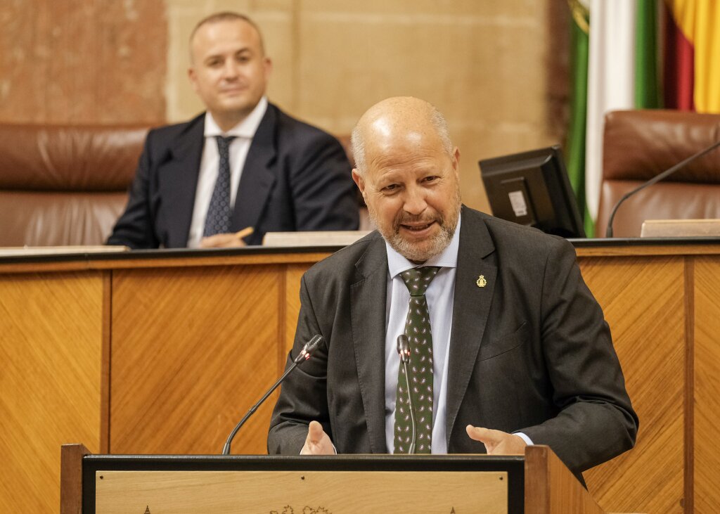 El consejero de Educacin y Deporte, Javier Imbroda, informa sobre medidas articuladas desde la consejera de su competencia ante los efectos de la crisis del coronavirus en Andaluca