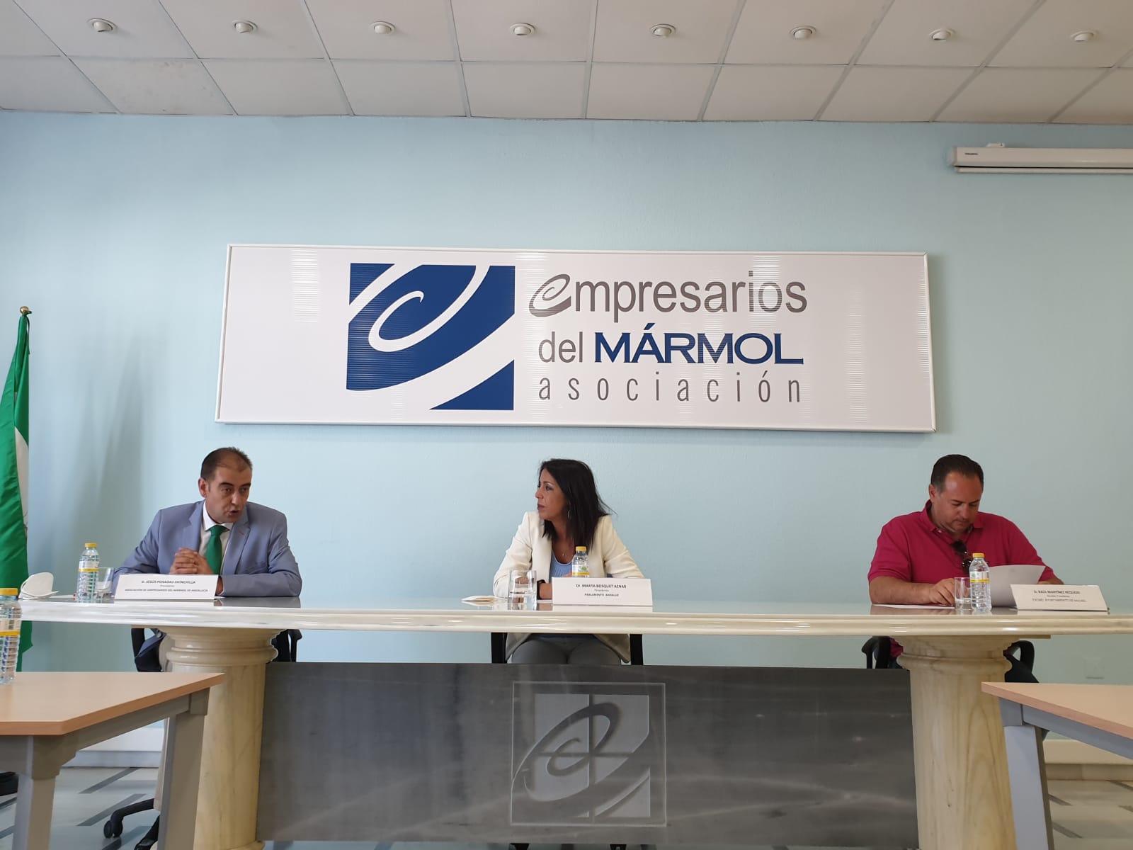 La presidenta del Parlamento de Andaluca, Marta Bosquet, se reune con la Asociacin de empresarios del Mrmol de Macael (AEMA) 