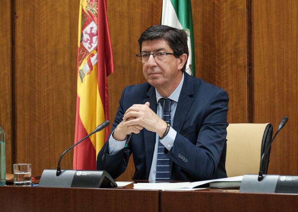 Juan Marn, vicepresidente y consejero de Turismo, Regeneracin Democrtica, Administracin Local y Justicia, durante su comparecencia en la Cmara andaluza