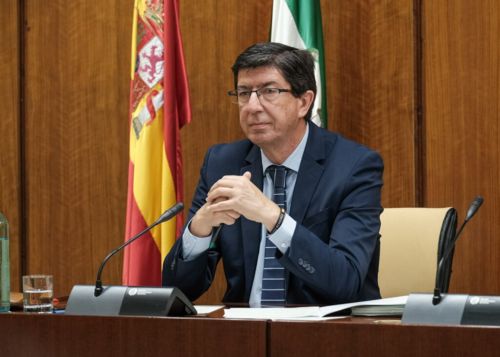 Juan Marn, vicepresidente y consejero de Turismo, Regeneracin Democrtica, Administracin Local y Justicia, durante su comparecencia en la Cmara andaluza