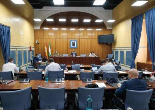  Comisin de Empleo, Formacin y Trabajo Autnomo durante la comparecencia de la consejera